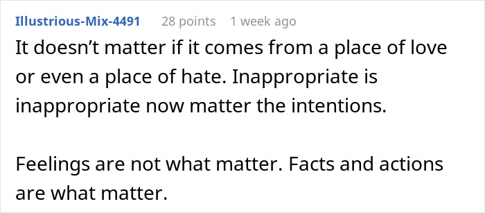 Pregnant woman looking uncomfortable while dealing with difficult mother-in-law actions in a home setting.