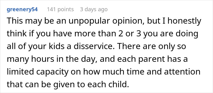 Commenter sharing opinion on parenting capacity and attention related to number of kids in a discussion about having children.
