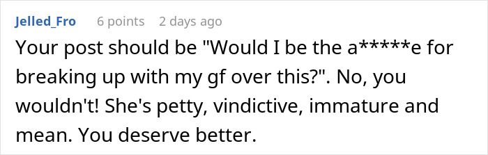 Screenshot of an online comment discussing a woman upset her boyfriend likes her gift despite expecting a breakup.