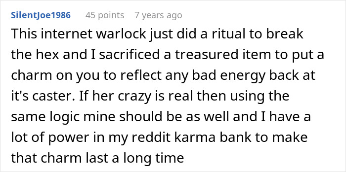 Reddit comment discussing an internet warlock using a ritual and karma to reflect bad energy on a caster.