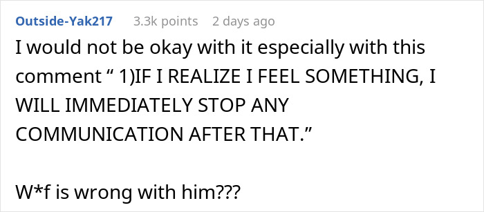 Screenshot of a Reddit comment expressing discomfort about a married man texting a woman he loved 15 years ago.