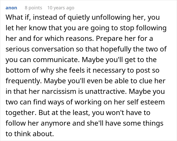 Woman Posts Absolutely Everything Online, Her Boyfriend Hates It: "Social Media Attention Seeker"