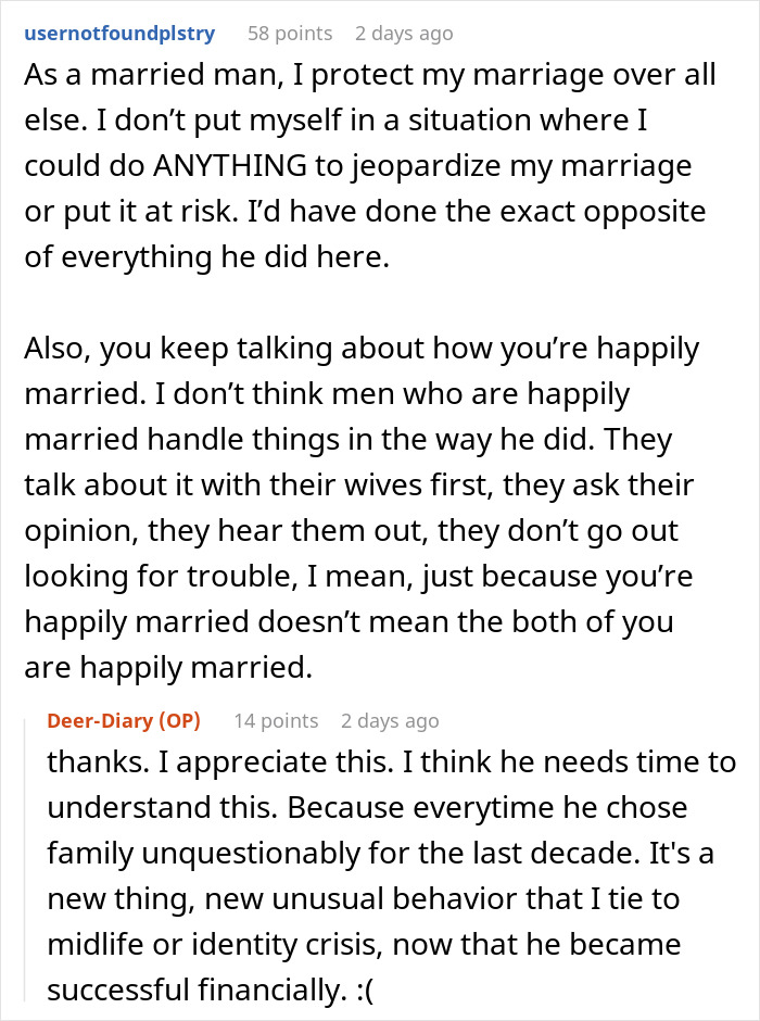 Online forum discussion about a married man texting a woman from his past and impact on his marriage and wife.