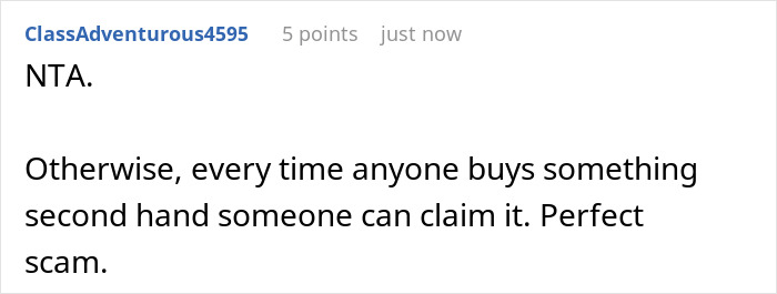 Screenshot of an online comment discussing disputes over rare K-Pop fan merch ownership and buyer claims.