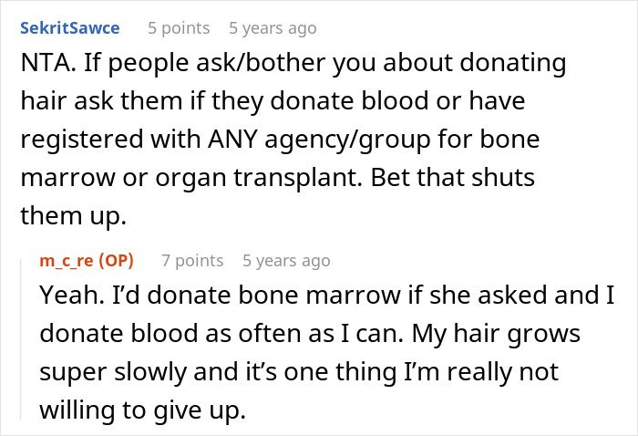 Reddit comments discussing donating long hair for a sister&rsquo;s wig and refusing to cut it off for a friend.