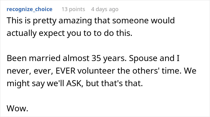 Screenshot of a forum comment discussing volunteering a boyfriend for free labor and the refusal triggering insulted reactions.