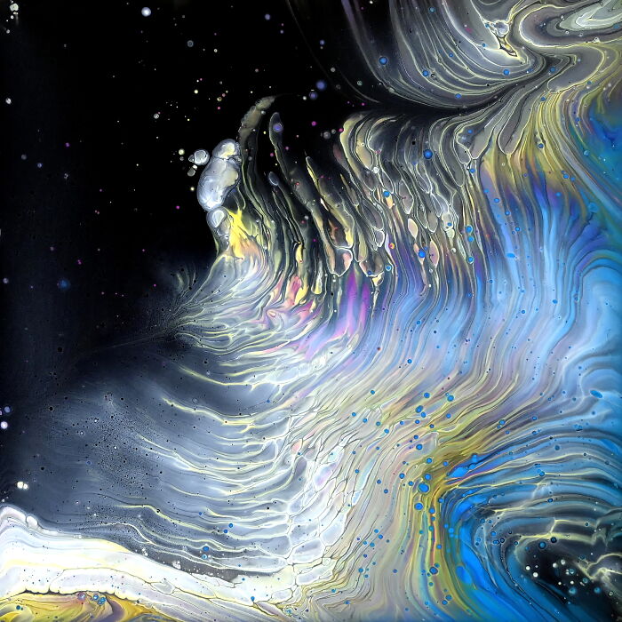 Thin Paint vs. Thick Paint In Acrylic Pouring: Final Results