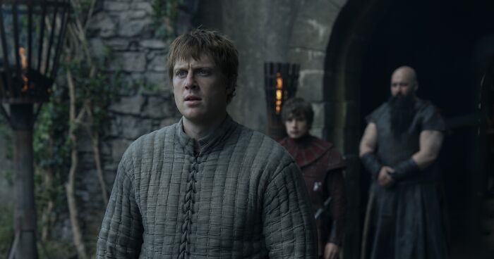 “It Was A Mistake”: AKOTSK Skipped A Major Book Scene In Episode 4, But It May Have Made The Show Better