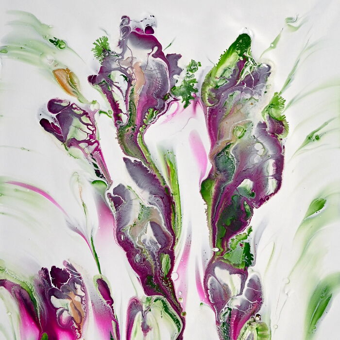 Acrylic Pouring With The Flower Dip Technique And Mixing Paints With Pva Glue