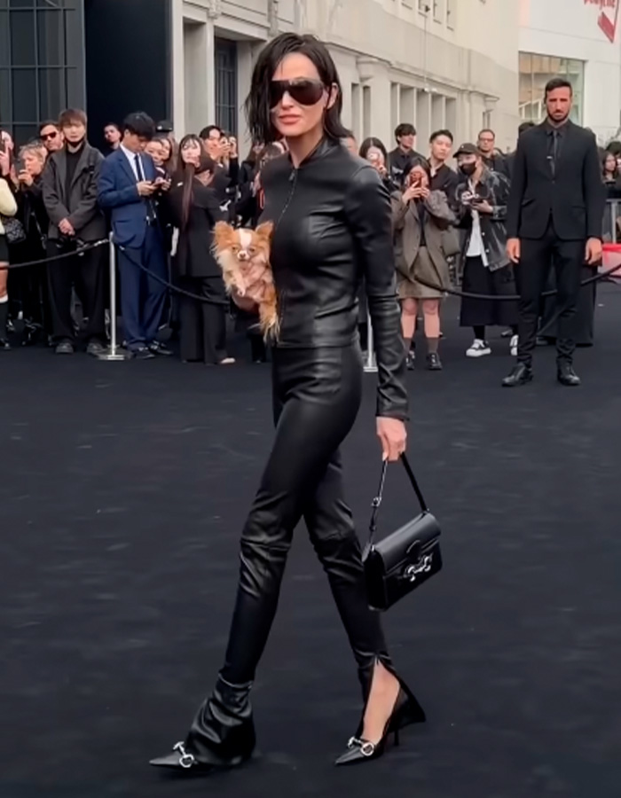 Imagens virais da transformação irreconhecível de Demi Moore geram comparação com Monica Belluci