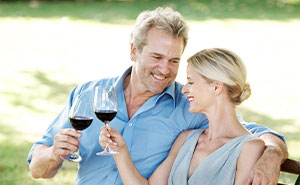 Woman Tells Dad She’s Not OK With Him Dating A 22YO, He Recruits Her To Harass The Daughter