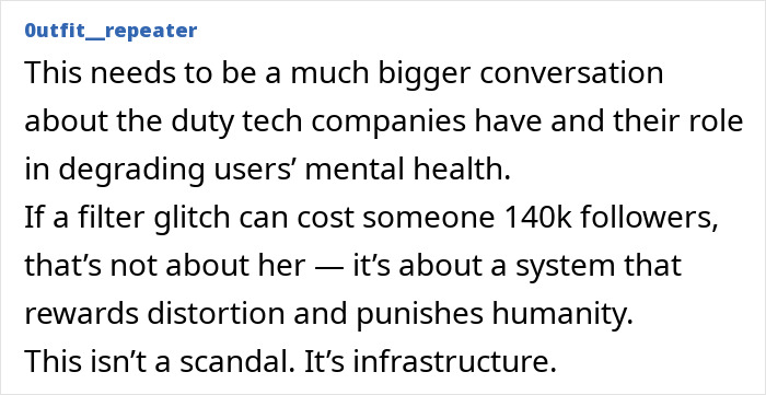 Text post discussing the impact of filter fail on beauty influencer losing 140,000 followers and mental health effects.