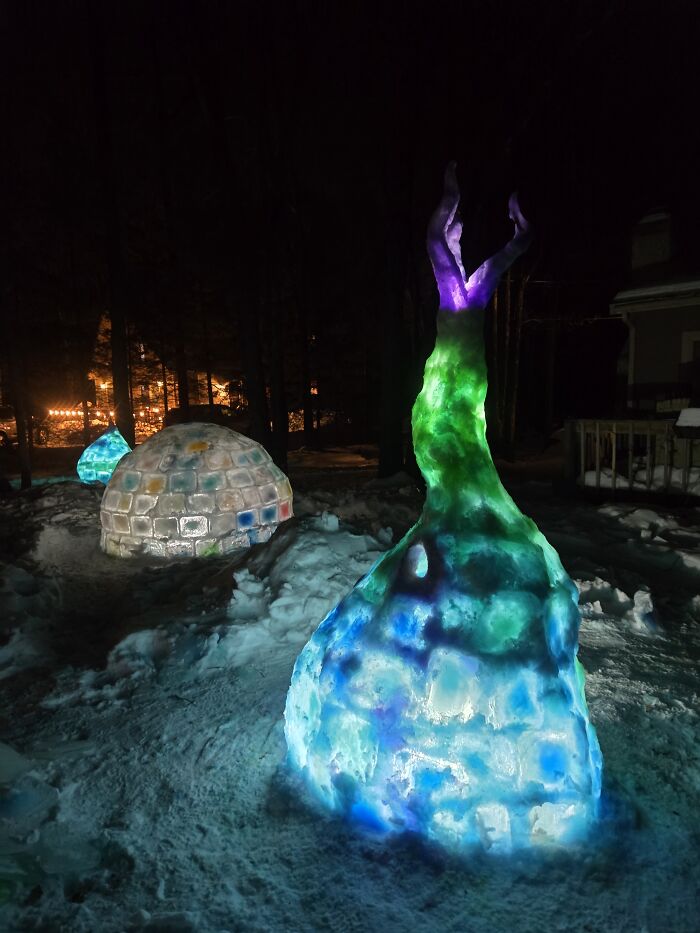 I'm A Stone Mason, Using Snow And Ice During The Winter To Make Art