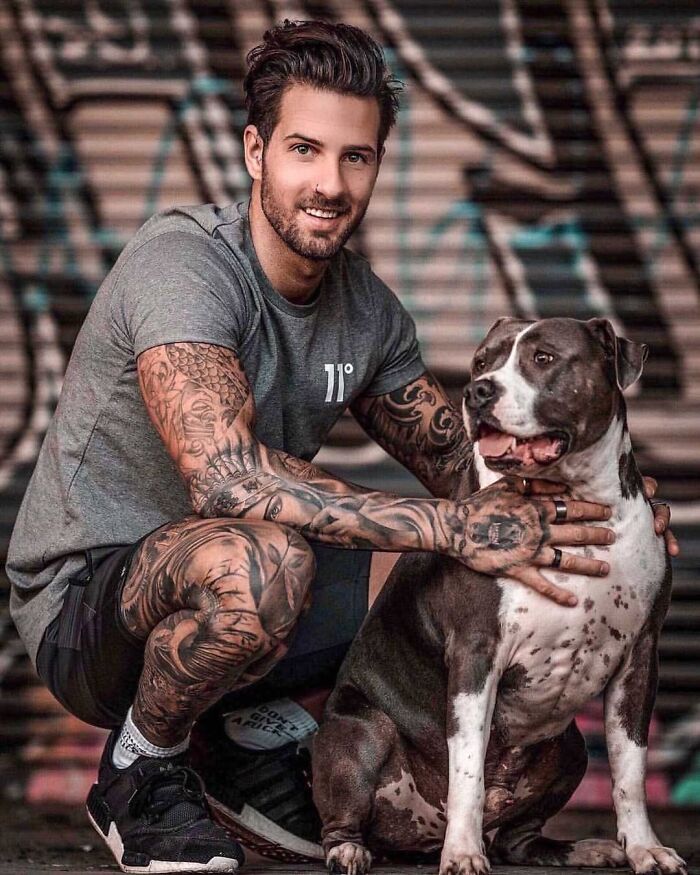 This Instagram Page Shows Heartwarming Photos Of Men And Their Dogs (50 Pics)