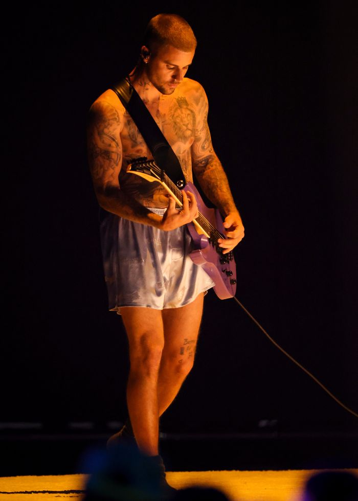 Justin Bieber&rsquo;s Unclothed Grammys Performance Sparks Outrage