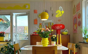 131 Times People Embraced ‘More Is More’ And Decked Out Their Homes (New Pics)