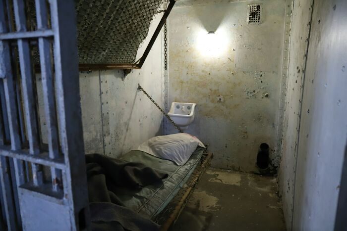 “I Will Never Speak To Him Again”: 52 Moments In Which Long-Term Friendships Ended