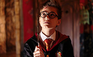 Lady Thinks It’s OK To Name Son Harry Potter As Tribute To Late Dad, Folks Give Reality Check