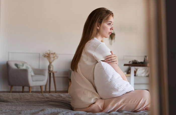 Flight Hostess Cheats On BF With Pilot And Gets An STI, BF&rsquo;s Sis Says She&rsquo;s Done If He Says &ldquo;I Do&rdquo;