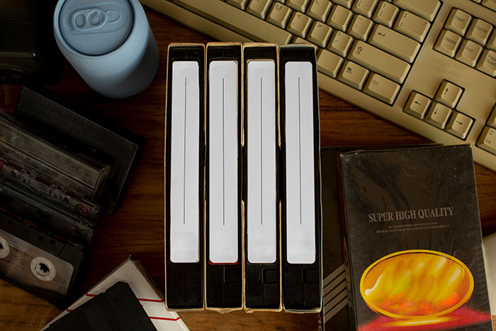 Parents Hide The Truth About Teen&rsquo;s Late Mother For Years, Furious When Aunt Refuses To Play Along