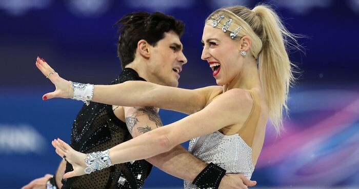 “Greatest Costume Save In Ice Dance History”: Olympic Ice Skater Goes Viral After A Costume Mishap