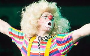 “Man Rear-Ends Himself With His Other Car”: 32 Times People Witnessed Comedy Gold In The Wild