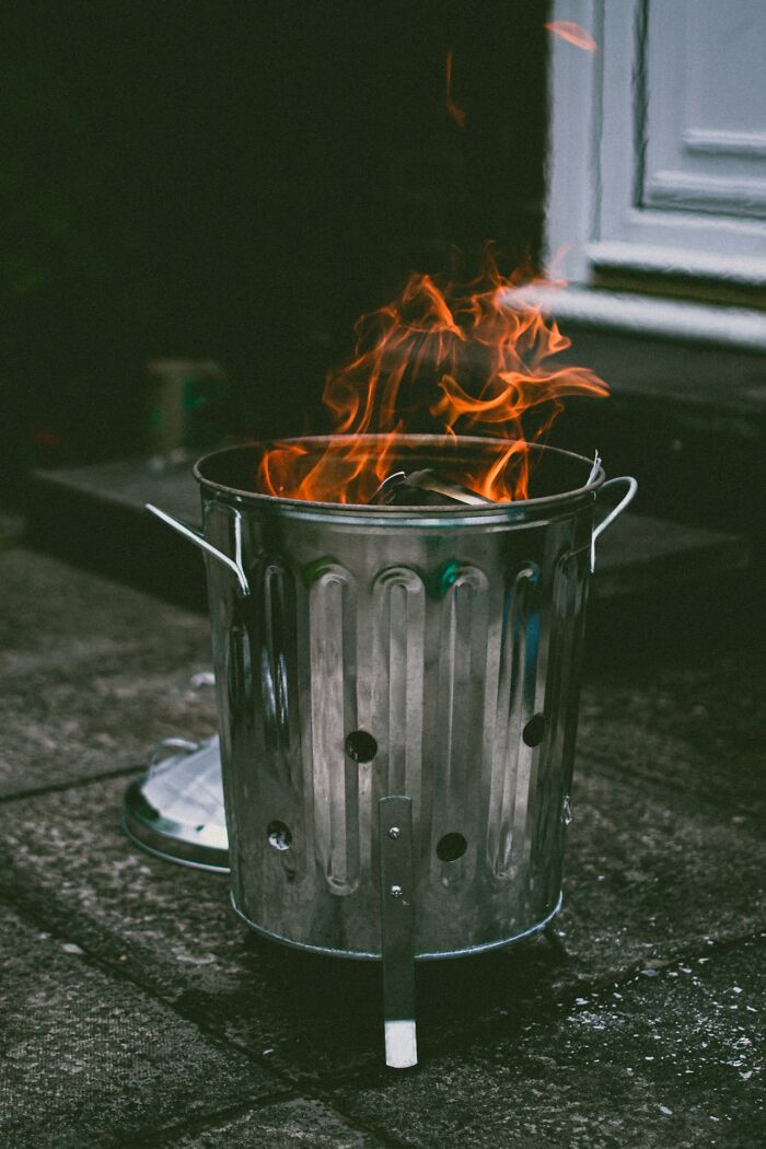 69 Bizarre, Creepy, And Terrifying Incidents From The World Of Overnight Jobs