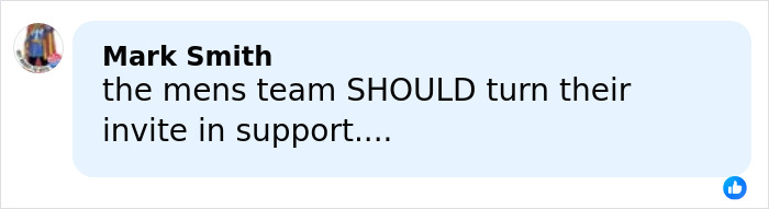 Comment by Mark Smith, expressing opinion that the men's team should turn down their White House invite in support.