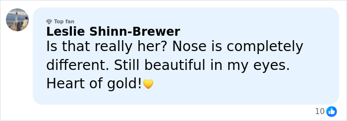 Comment expressing surprise at Taylor Swift’s makeup-free look, praising her natural beauty and kind heart.
