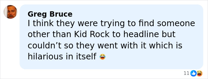 Comment from Greg Bruce discussing the alternative halftime show featuring Kid Rock and public reactions online.