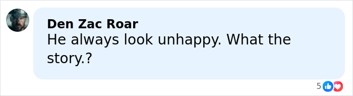 Comment by Den Zac Roar expressing confusion about a story related to lip reader claims on rude words Barron told Ivanka.
