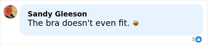 Comment saying the bra does not fit properly, accompanied by a laughing emoji.