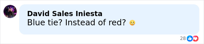 Comment mentioning a blue tie instead of red, discussing a detail about Trump's kids before State of the Union speech.