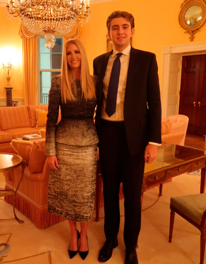 Foto dos filhos de Trump antes de seu discurso sobre o estado da União distraiu todos com um detalhe Foto dos filhos de Trump antes de seu discurso sobre o estado da União distraiu todos com um detalhe