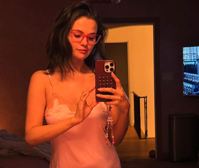 Selena Gomez's Latest Swimsuit Snaps Spark Heated Debate After Fans Notice Odd Detail