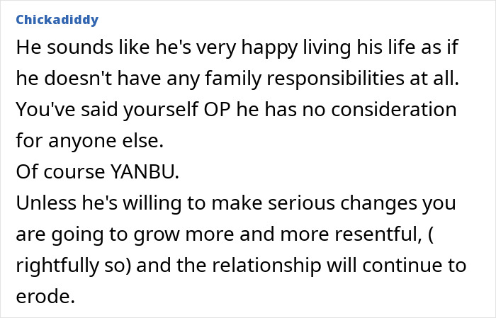 Screenshot of a Reddit comment discussing a guy scheduling multiple hobbies before breakfast while his partner feels unnoticed.