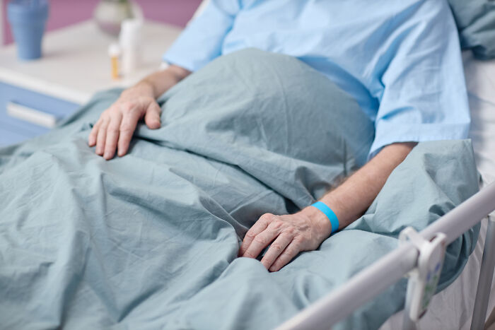 “The Very Worst Horrors”: 68 People Who Have Been In A Coma Reveal What It Was Really Like 