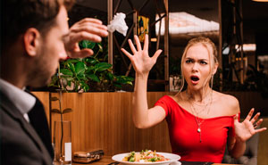 Man Takes Back Ring From Random Couple When Restaurant Messes Up, Gets Hate From The Internet