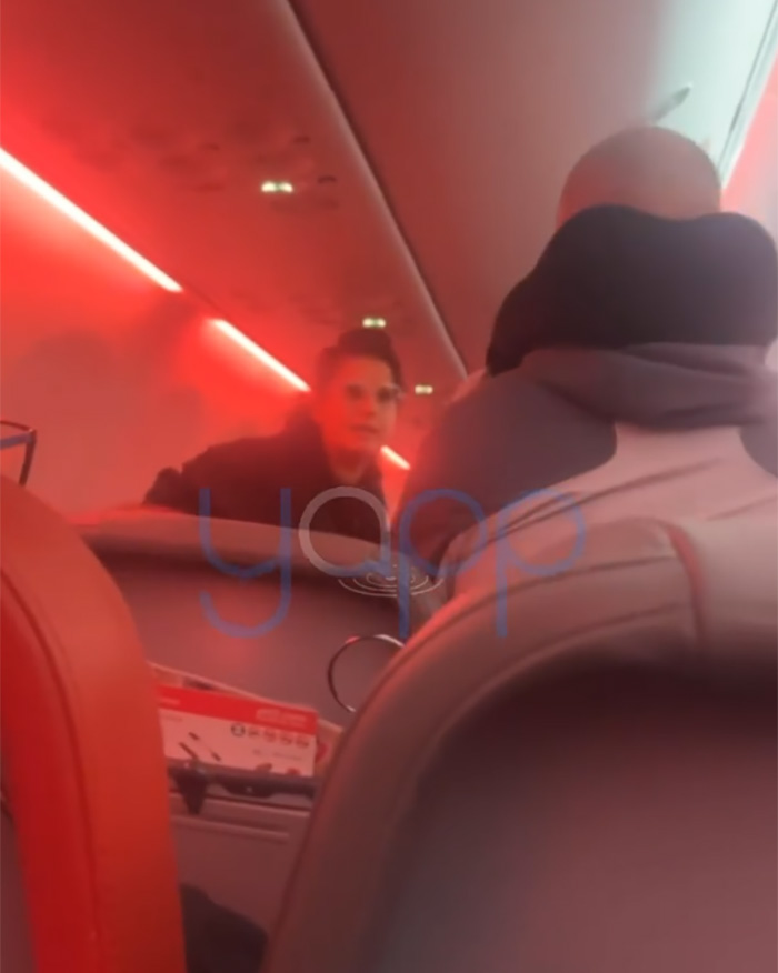 Video Captures Chaotic Brawl That Got 'Racist' Passengers Banned From Airline Video Captures Chaotic Brawl That Got 'Racist' Passengers Banned From Airline