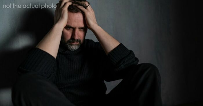 Mother Walks Out On Family, Comes Back Two Years Later Like Nothing Happened: “Hey Guys, What Did I Miss?”