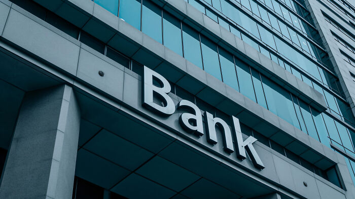 40 Wild Coworkers That Brought Infamy To People’s Workplaces