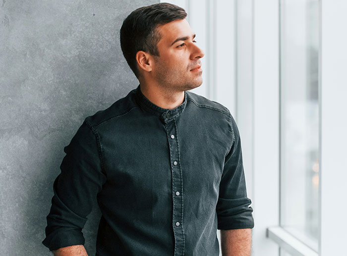 Guy Finds Out His Dream Girl Went On A Date With Him Out Of Pity: "Let Him Down Easy"