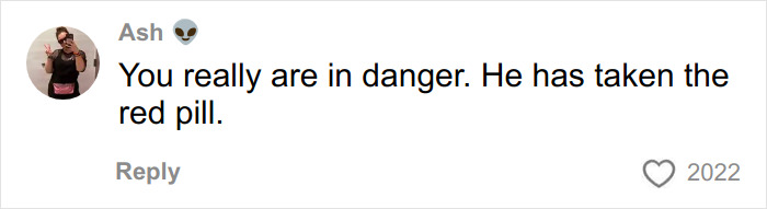 "Estou em perigo": Mulher descobre a história do namorado no YouTube e percebe que precisa fugir "Estou em perigo": Mulher descobre a história do namorado no YouTube e percebe que precisa fugir