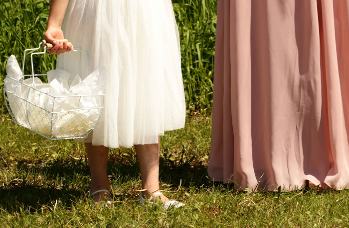 &ldquo;She Is Not My Child&rdquo;: Bride Refuses To Have Matching Dresses With The Only Kid At Her Wedding