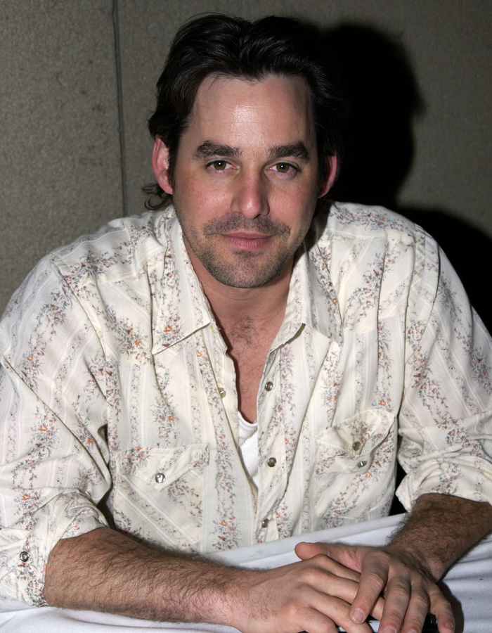 Novos detalhes sobre a passagem de 'Buffy the Vampire Slayer' Alum Nicholas Brendon revelados Novos detalhes sobre a passagem de 'Buffy the Vampire Slayer' Alum Nicholas Brendon revelados