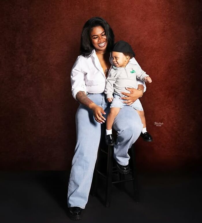 This Mom’s Deadpan Photoshoot With Her Son Is Going Viral, And The Contrast Is Pure Comedy Gold (39 Pics)-Interview