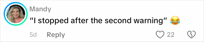 Woman Loses It After Getting Kicked Off Plane For Watching Videos Without Headphones