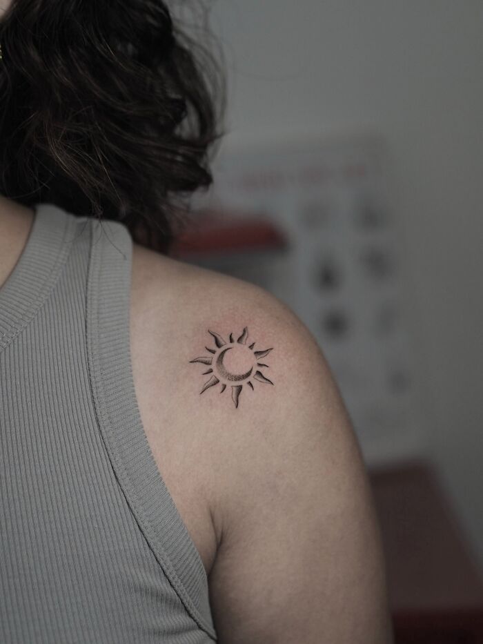 Sun And Moon (Intertwined)