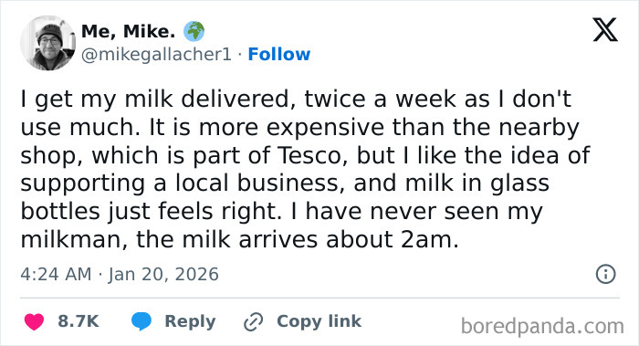 Tweet about milk delivery in the UK, highlighting unique local traditions and experiences of living there.
