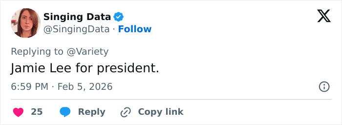 Tweet by user Singing Data replying to Variety, stating Jamie Lee for president, related to White House response and diversity discussion.
